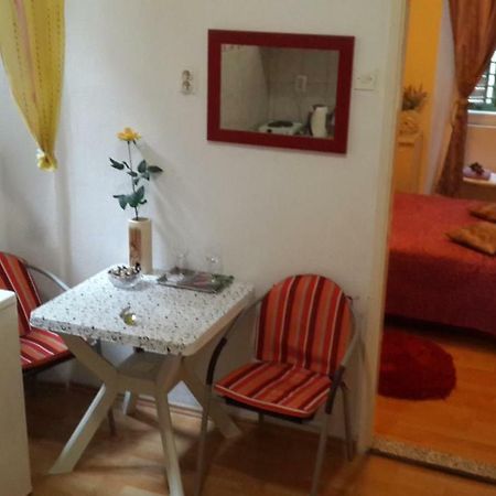 Dino Appartement Split Buitenkant foto