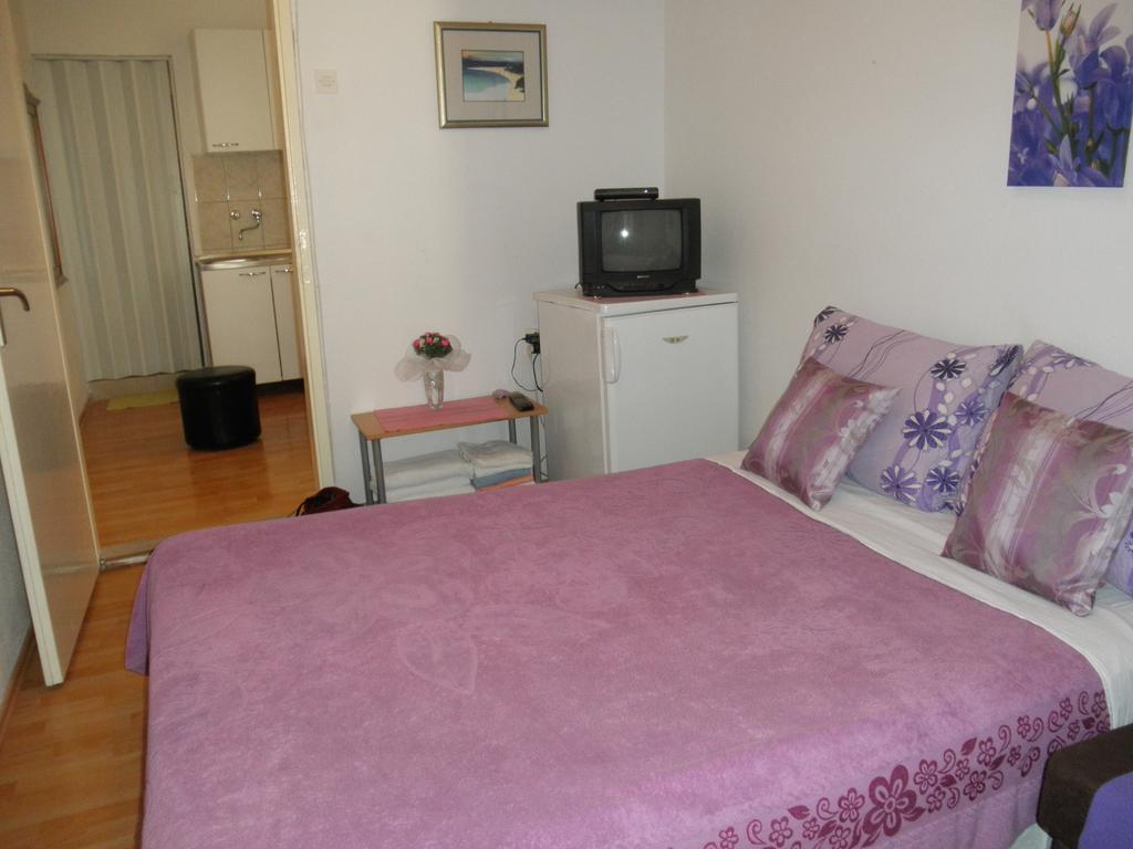 Dino Appartement Split Buitenkant foto