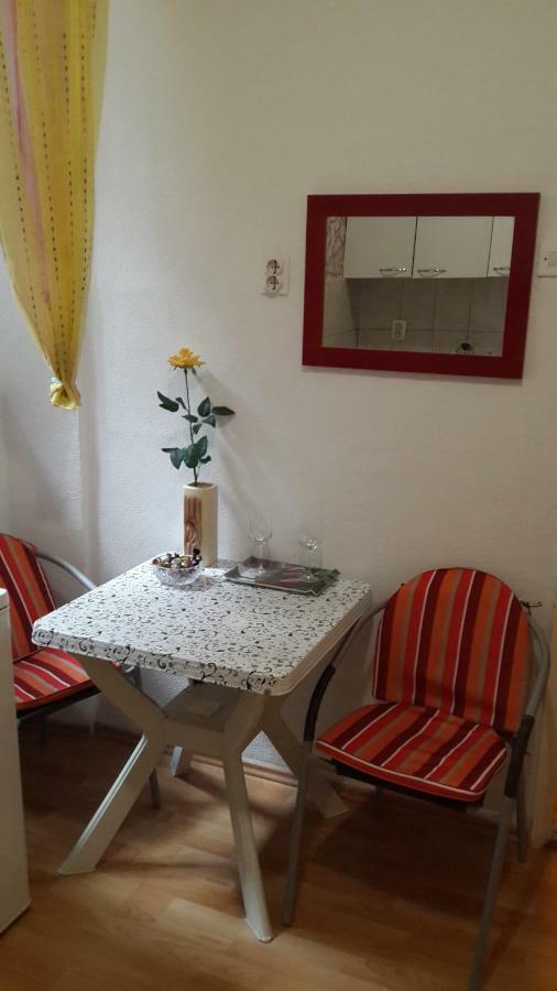 Dino Appartement Split Buitenkant foto